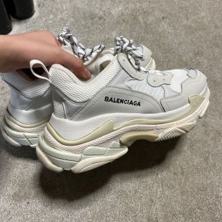 バレンシアガ(Balenciaga)のtriple s BALENCIAGA(スニーカー)