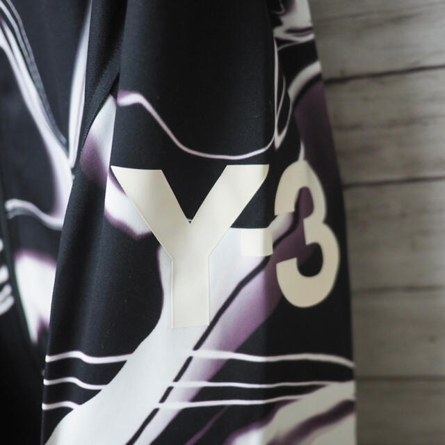 Y-3(ワイスリー)のY-3 16SS Motion Lightning Track Jacket メンズのトップス(ジャージ)の商品写真