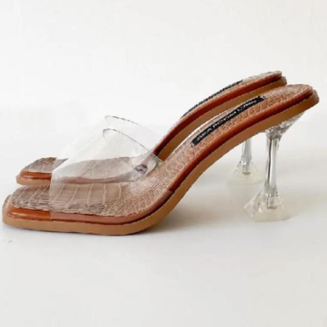 SeaRoomlynn(シールームリン)の売切希望　大人気　完売　シールームリン　クリアクロコミュールサンダル レディースの靴/シューズ(ミュール)の商品写真