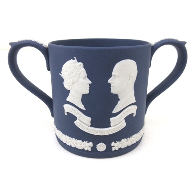 WEDGWOOD(ウェッジウッド)のウェッジウッド 1000点限定品 50周年記念 エリザベス女王2世 エンタメ/ホビーの美術品/アンティーク(陶芸)の商品写真