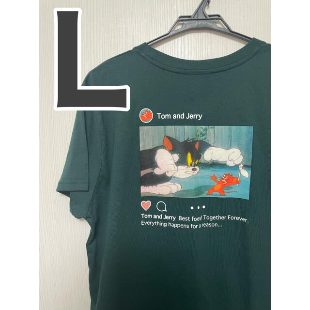 トムとジェリー Ｔシャツ　Lサイズ　男女兼用　Ｔシャツ　半袖　緑　グリーン レディースのトップス(Tシャツ(半袖/袖なし))の商品写真