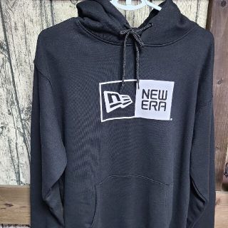 ニューエラー(NEW ERA)の新品未使用　タグ付き　newera ニューエラ　パーカー　M ボックスロゴ(パーカー)