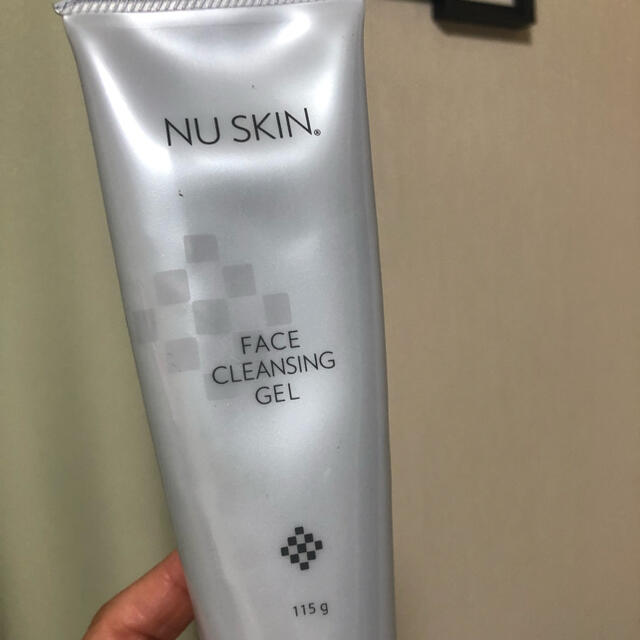 NUSKIN ニュースキンフェイシャルクレジングジェル コスメ/美容のスキンケア/基礎化粧品(洗顔料)の商品写真