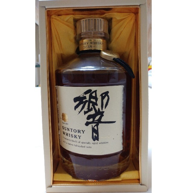 響　ゴールドラベル　750ml