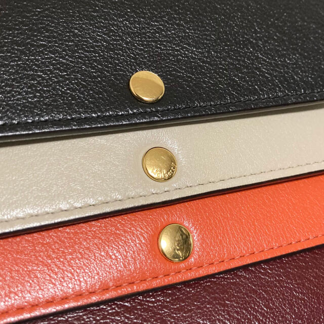 Mulberry(マルベリー)の【新品同様】MULBERRY「Multiflap Clutch」ショルダーバッグ レディースのバッグ(ショルダーバッグ)の商品写真