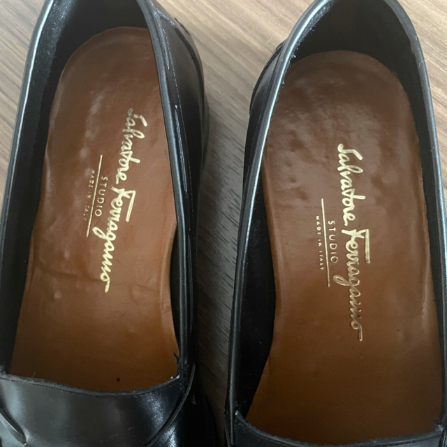 Salvatore Ferragamo(サルヴァトーレフェラガモ)のフェラガモ Salvatore Ferragamo タッセル ローファー 7EE メンズの靴/シューズ(ドレス/ビジネス)の商品写真