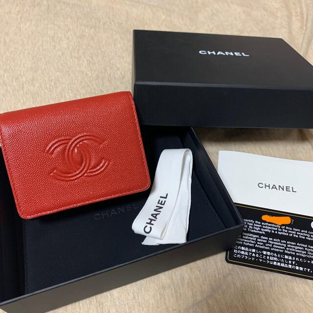 CHANEL三つ折り財布 ギャランティカードあり-