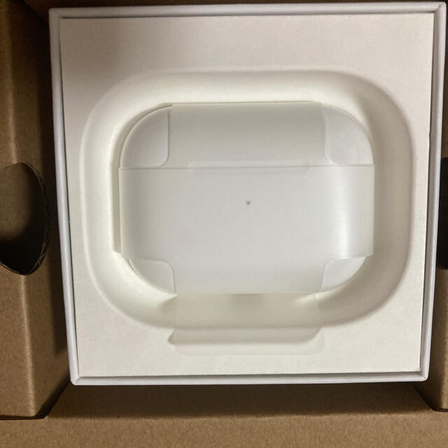 AirPods Pro 両耳新品、バッテリーケース付きヘッドフォン/イヤフォン