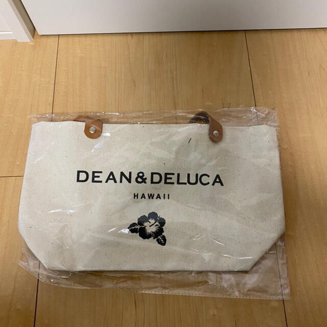 DEAN & DELUCA(ディーンアンドデルーカ)のDEAN&DELUCA トートバッグ エコバッグ　ハワイ限定品 レディースのバッグ(エコバッグ)の商品写真