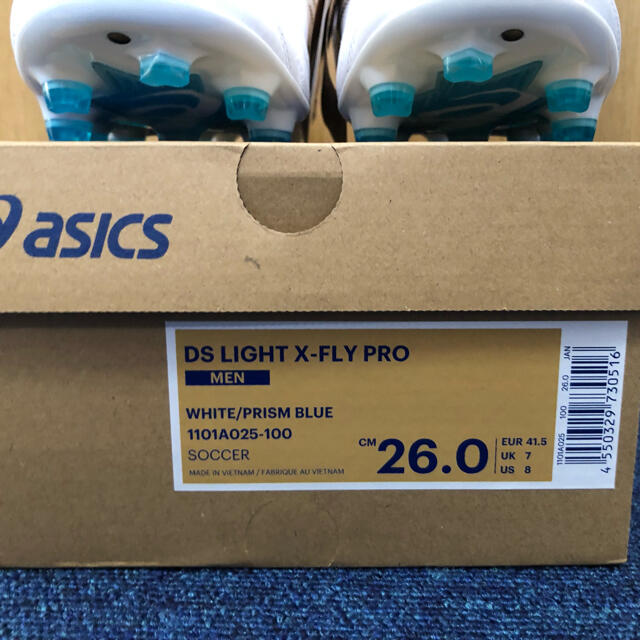 asics(アシックス)の【新品】アシックス DS LIGHT X-FLY PRO 26.0cm スポーツ/アウトドアのサッカー/フットサル(シューズ)の商品写真