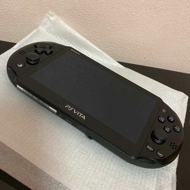 PlayStation®Vita（PCH-2000シリーズ）Wi-Fiモデル 2