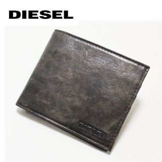 ディーゼル(DIESEL)の《ディーゼル》新品 羊革使用 レザー二つ折り財布 ウォレット プレゼントにも(折り財布)