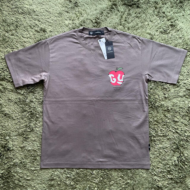 UNDERCOVER(アンダーカバー)のGU ジーユー UNDERCOVER アンダーカバー ビックT 5分袖 Tシャツ メンズのトップス(Tシャツ/カットソー(半袖/袖なし))の商品写真