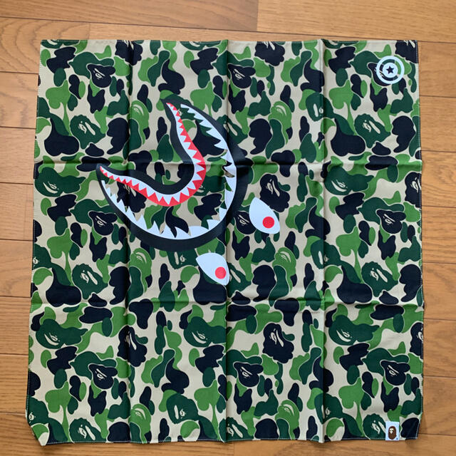 BAPE 1ST CAMO SHARK BANDANA バンダナ グリーン