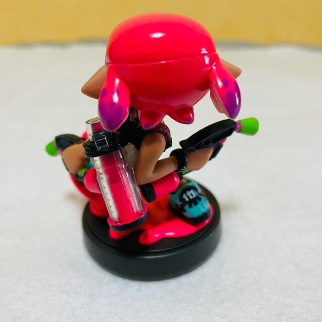 任天堂(ニンテンドウ)の☆美品☆ amiibo アミーボ ガール ネオンピンクスプラトゥーン 任天堂 エンタメ/ホビーのフィギュア(ゲームキャラクター)の商品写真