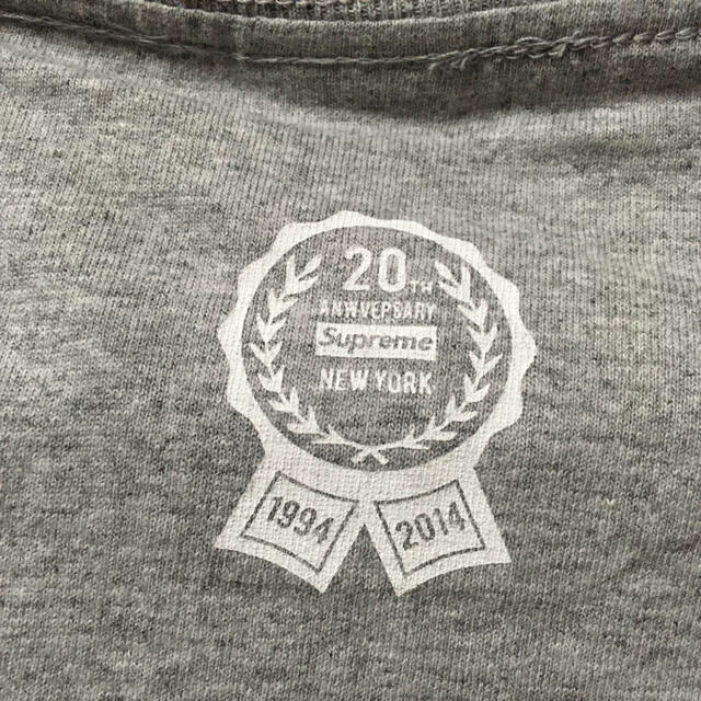 Supreme(シュプリーム)のSupreme 20th box logo tee S 20周年  メンズのトップス(Tシャツ/カットソー(半袖/袖なし))の商品写真