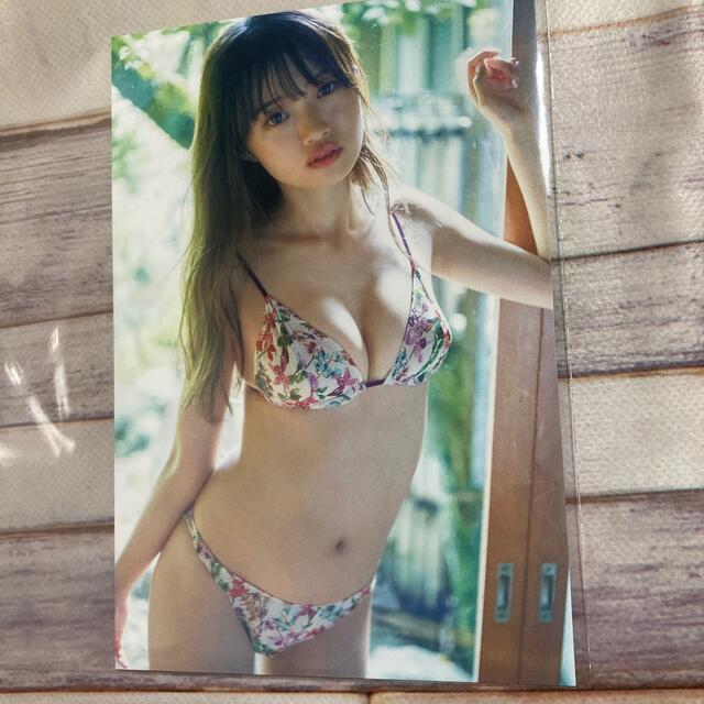 NGT48(エヌジーティーフォーティーエイト)の中井りか blt graph 購入特典 ポストカード 水着 NGT48 エンタメ/ホビーのタレントグッズ(アイドルグッズ)の商品写真