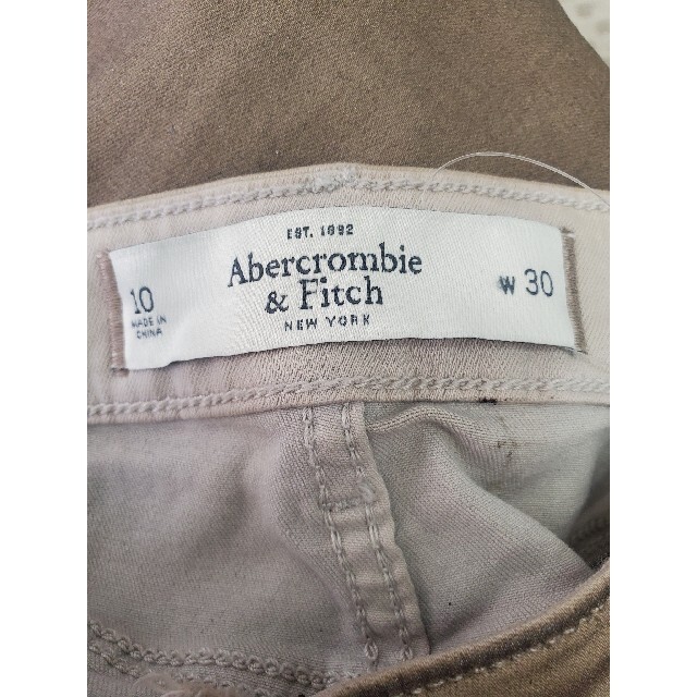 Abercrombie&Fitch(アバクロンビーアンドフィッチ)のabercrombie&fitch  ボトムス レディースのパンツ(デニム/ジーンズ)の商品写真