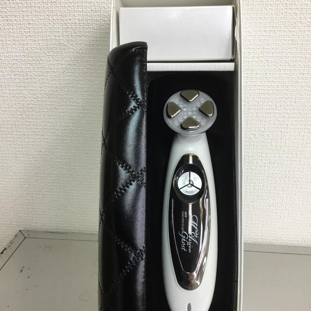 割引価格 ミス アリーヴォ ゴースト美顔器 フェイスケア+美顔器