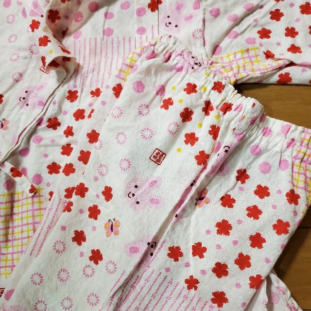 mikihouse(ミキハウス)のミキハウス　甚平　110　うさぎ キッズ/ベビー/マタニティのキッズ服女の子用(90cm~)(甚平/浴衣)の商品写真