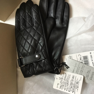 バーバリー(BURBERRY)の新品 バーバリー ブラックレーベル ラムレザー 手袋 メンズ (手袋)