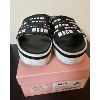 エムエスジイエム(MSGM)の専用です❤︎(サンダル)