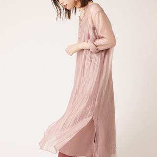 ナチュラルクチュール(natural couture)のnationalcouture シルキーシアーシャツ ピンク(ロングワンピース/マキシワンピース)