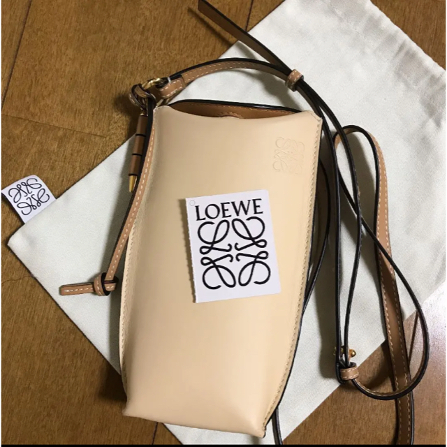 LOEWE  ゲートポケット