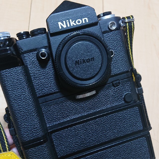 大注目 Nikon - MB-100 MD-100 H-MD チタンノーネーム F2 Nikon ...