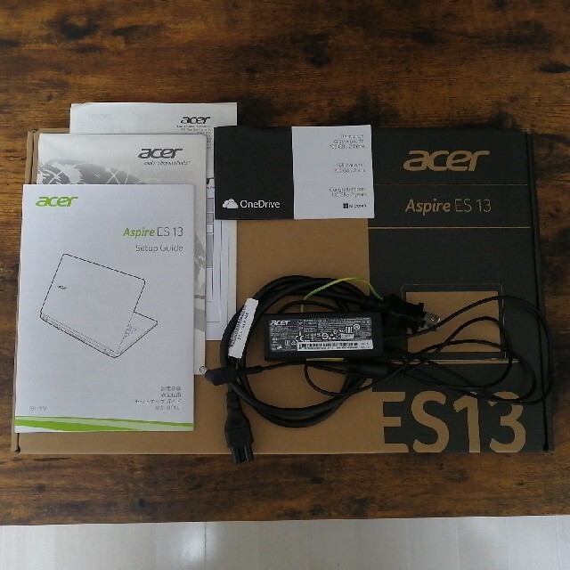 Acer(エイサー)のacer ノートパソコン Aspire ES 13 薄い PC 本体 安い スマホ/家電/カメラのPC/タブレット(ノートPC)の商品写真