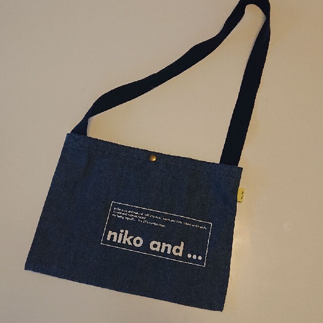niko and...(ニコアンド)の本日限定最終セール！ニコアンドデニムショルダーバック レディースのバッグ(ショルダーバッグ)の商品写真