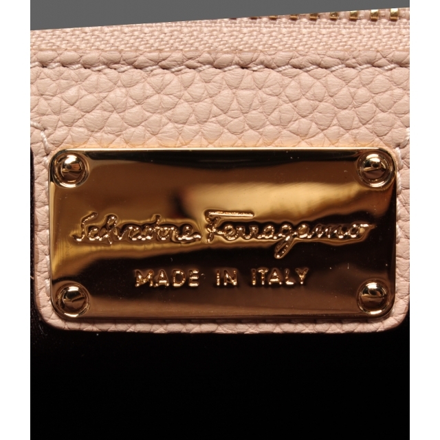Salvatore Ferragamo(サルヴァトーレフェラガモ)のサルバトーレフェラガモ 2WAYレザーハンドバッグ　 レディース レディースのバッグ(ハンドバッグ)の商品写真