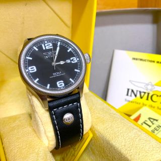 希少⭐︎ 未使用品 INVICTA 腕時計 シンプルデザインでシーンを選ば