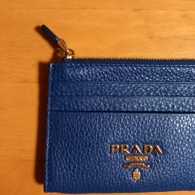 PRADA(プラダ)のプラダコインケース レディースのファッション小物(コインケース)の商品写真