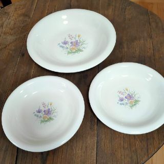 ノリタケ(Noritake)の【NORITAKEノリタケ】花柄のお皿セット(食器)