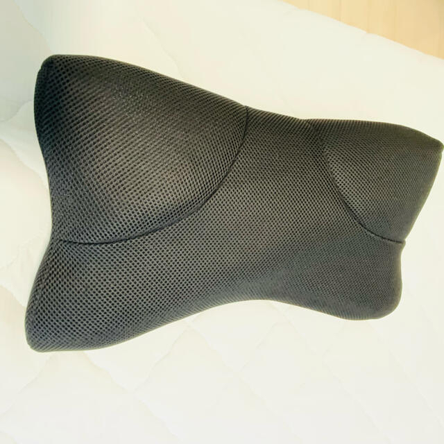 整体枕 RAKUNA(ラクナ) 高さ調整可能 インテリア/住まい/日用品の寝具(枕)の商品写真