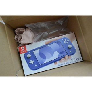 NINTENDO SWITCH LITE ニンテンドースイッチ ライト ブルー(携帯用ゲーム機本体)