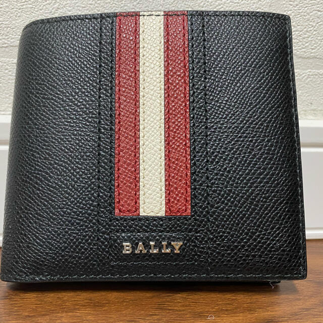 《未使用品》バリー BALLY 二つ折り財布　 | フリマアプリ ラクマ