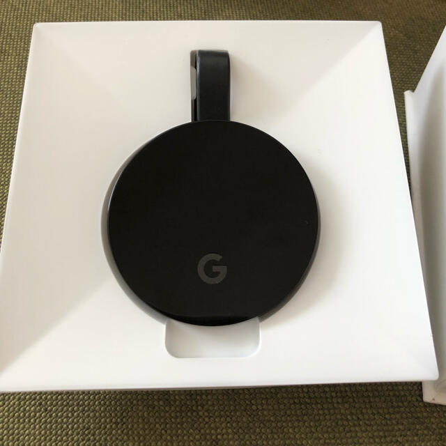 Google(グーグル)のGoogle Chromecast Ultra スマホ/家電/カメラのテレビ/映像機器(映像用ケーブル)の商品写真