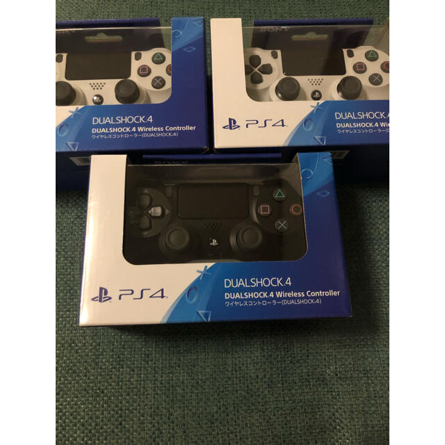 PS4 コントローラー　新品　純正品　未開封