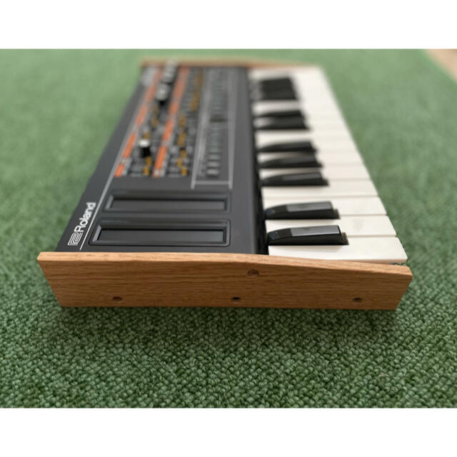 Roland(ローランド)のRoland Boutique 鍵盤　K-25m用　木製サイドパネル③ 楽器の鍵盤楽器(キーボード/シンセサイザー)の商品写真