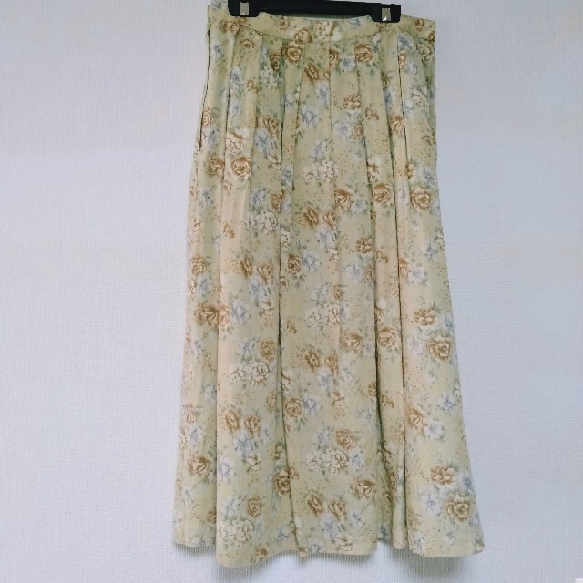 古着花柄スカートM レディースのスカート(ロングスカート)の商品写真