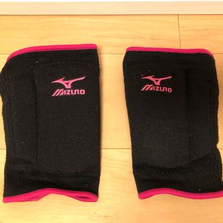 ミズノ(MIZUNO)のバレーボール　膝サポーター　レディース(バレーボール)