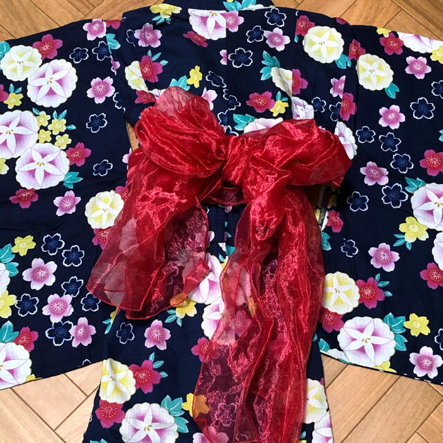 motherways(マザウェイズ)のキッズ　浴衣　120cm 紺色×花柄　朝顔　ネイビー　祭り　女の子 キッズ/ベビー/マタニティのキッズ服女の子用(90cm~)(甚平/浴衣)の商品写真