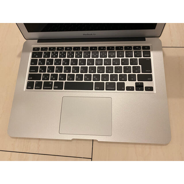 Apple(アップル)のApple MacBookAir 2015 13inch スマホ/家電/カメラのPC/タブレット(ノートPC)の商品写真