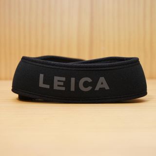 ライカ(LEICA)の★【未使用品】Leica SL2 純正ストラップ ★(ミラーレス一眼)