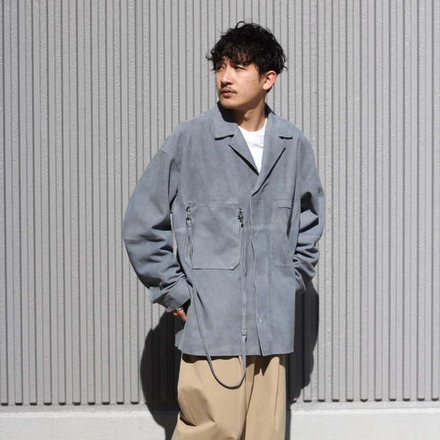 期間限定出品　yoke suede cut off shirt jacket メンズのジャケット/アウター(テーラードジャケット)の商品写真