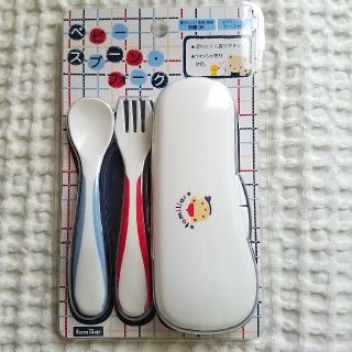 ファミリア(familiar)のファミリア　ベビースプーン　フォーク【新品】(スプーン/フォーク)