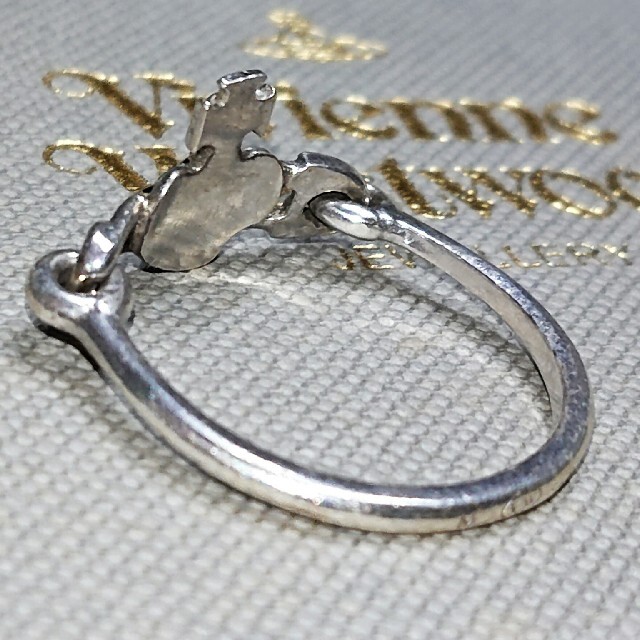 Vivienne Westwood(ヴィヴィアンウエストウッド)のVivienne Westwood/セーフティピン ディアマンテリング レディースのアクセサリー(リング(指輪))の商品写真