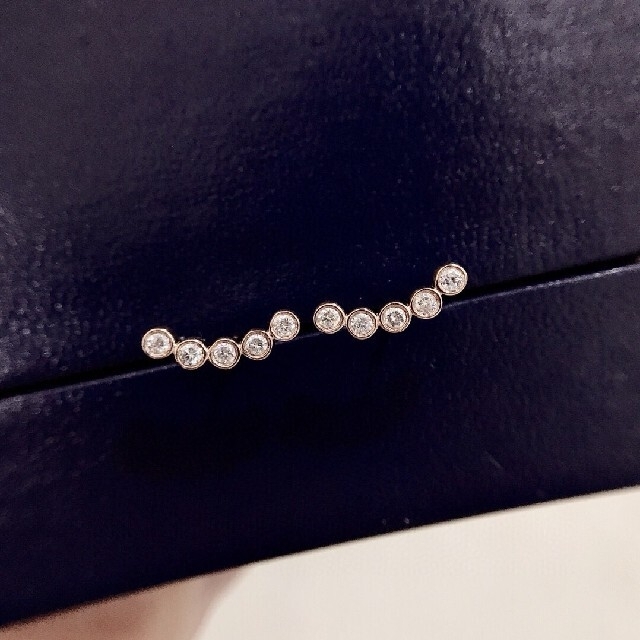天然ダイヤモンドスマイルピアス0.2ct k18 | wellsprings.uk.net